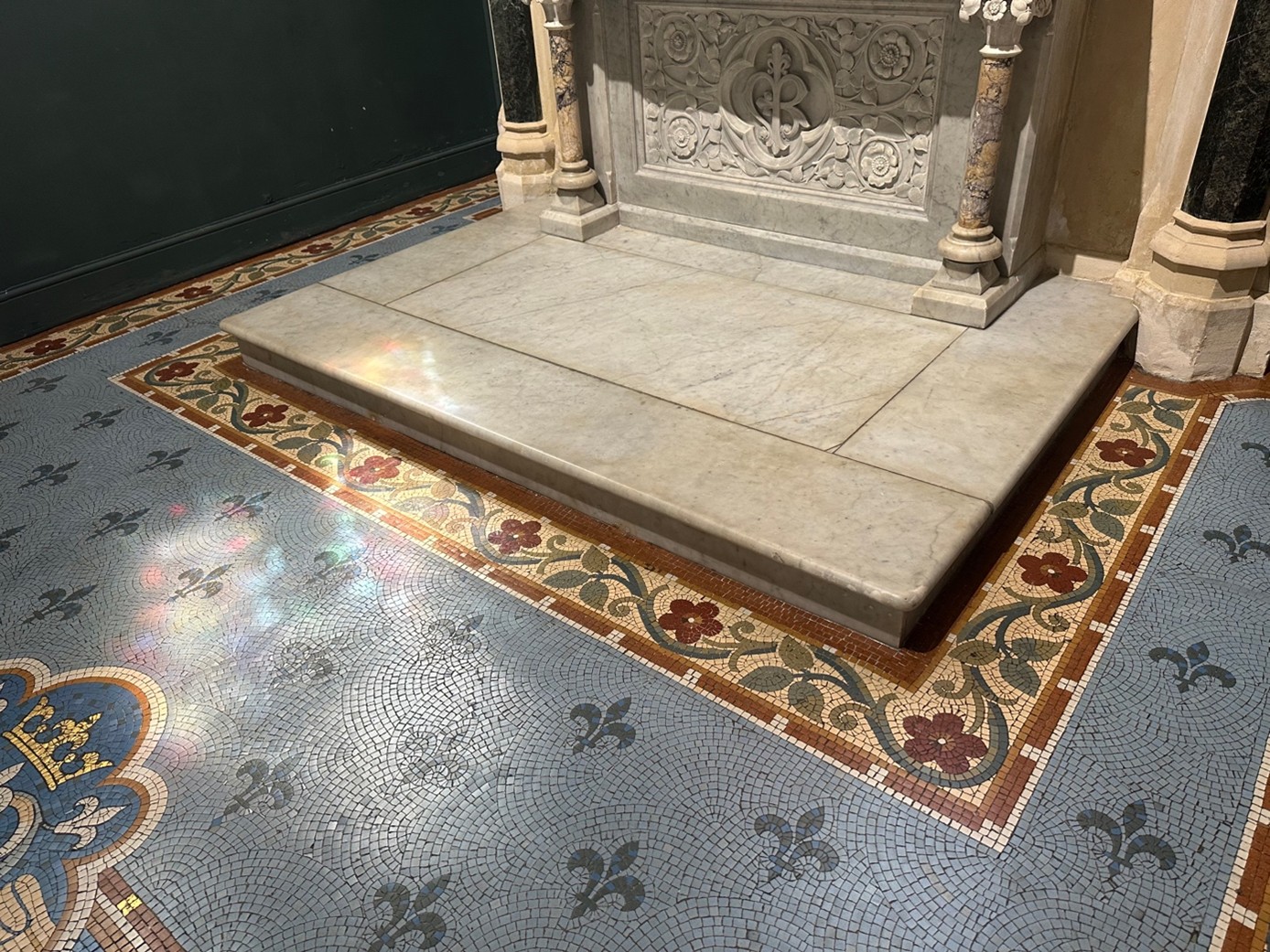 mosaic restoration services completed. mosaic restoration for historical buildings. Our team of mosaic restorers and specialists worked on this historical mosaic project at St Kevins Church, Dublin